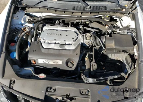 2011 Honda Accord 3.5 Ex-L from USA, damaged, VIN 1HGCS2B82BA003664